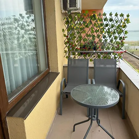 Opensea Summerland Apartment Mamaia